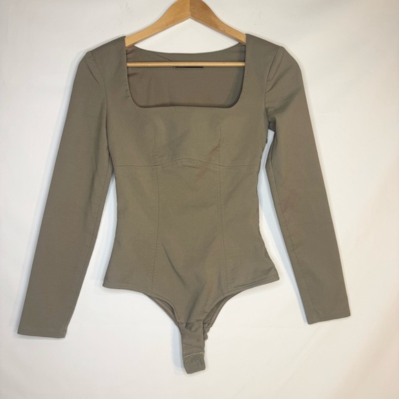 Zara Square Neck Long Sleeve Bodysuit in Taupe Khaki Size XS - Picture 2 of 8
